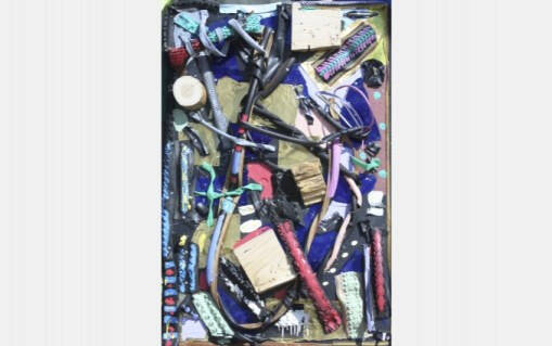 Panel made of recycled materials.